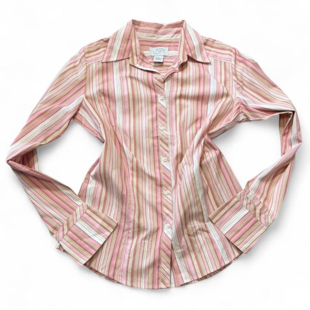 Vintage 90s/Y2K LOFT Pink Striped Button Down Shirt, Women's Size S